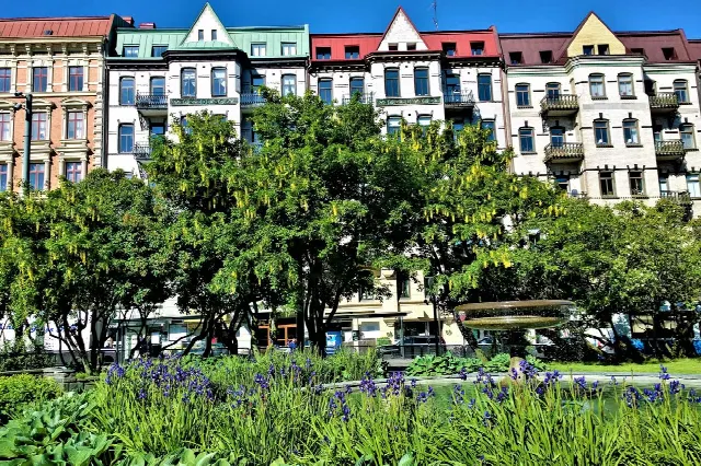 Noter ile bir satın alma sözleşmesi hazırlanması: Taslak, belgeler, yapı ve işbirliği.
