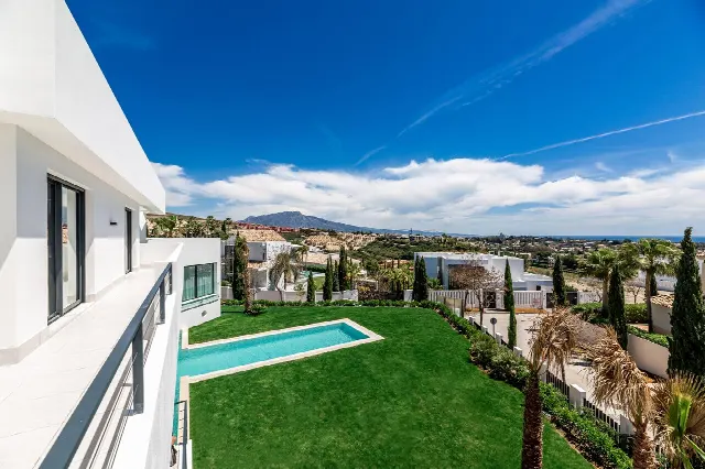 Villa Marbella Satın Alın: Nereden Alınır?! Alıcı ipuçları, villa mahallesi + emlakçı turu
