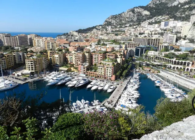 Monako’da 68 milyon Euro’ya konut binası: Şehir merkezinde, 10 katlı, 1.380 m² – Kapalı Pazar