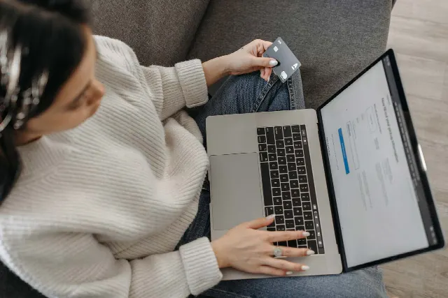 Cari hesap hesaplayıcısı: Karşılaştırmalı Alman sağlayıcılar – Ücretsiz kontrol