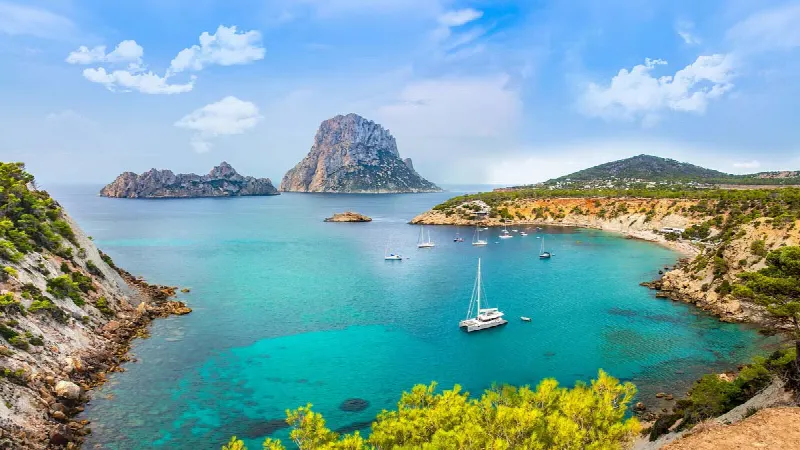 İbiza’da Yaşam: Talamanca, Sant Josep & Jesús- lüks adada özel mülk