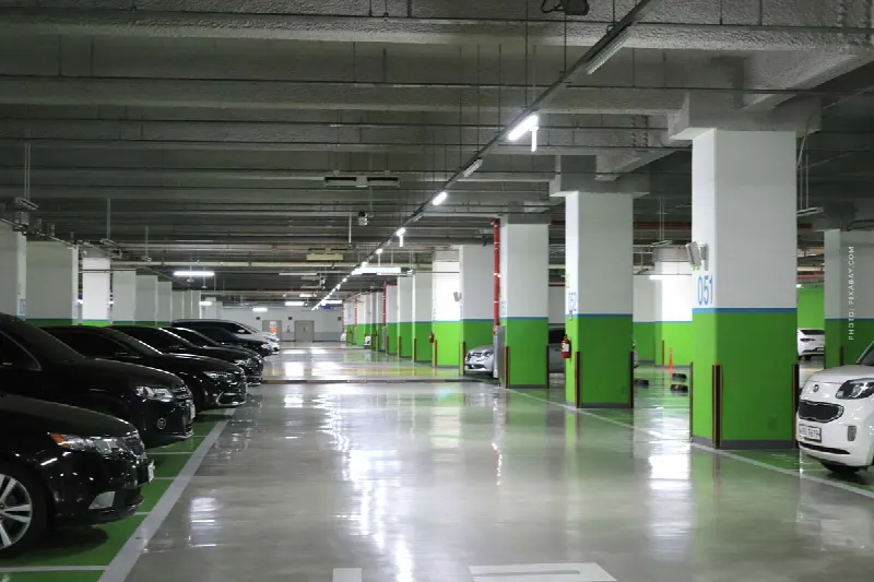 Bir yeraltı otoparkı satmak: Değerleme, prosedür, satış + kontrol listesi