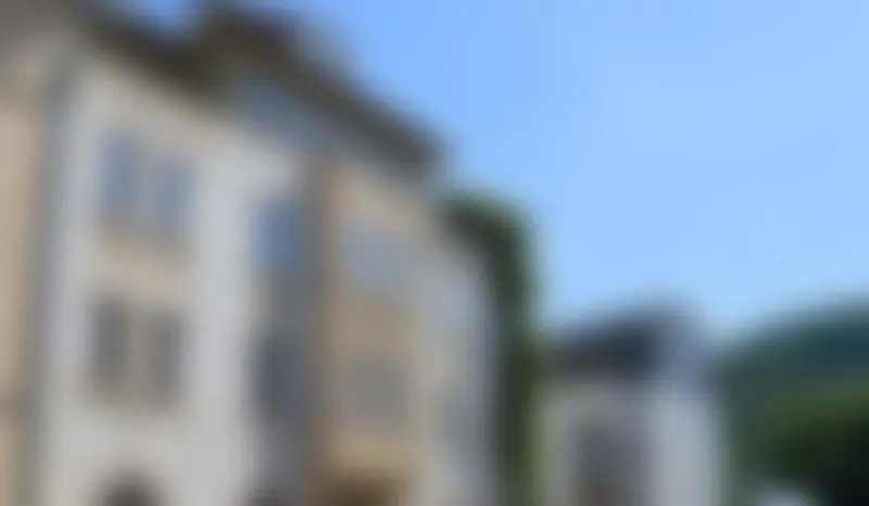 Wiesbaden 380m² apartman dairesi, 40-70 m² daireler ile – bölünmüş! – Kapalı Pazar
