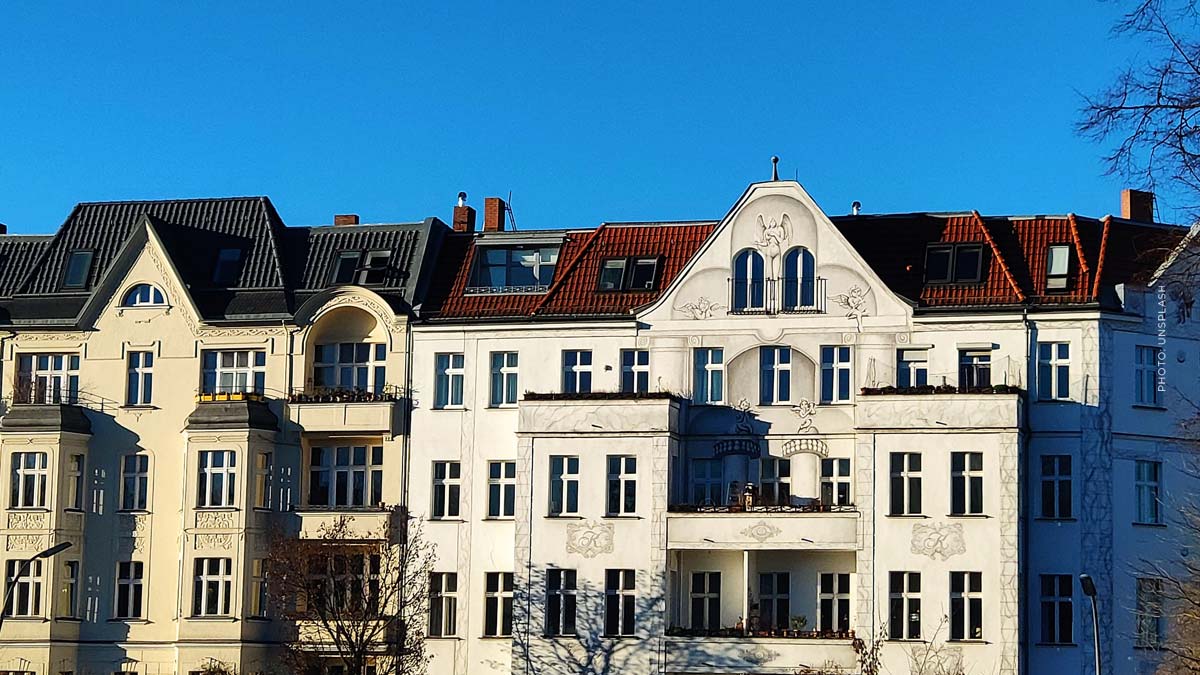 Berlin'de bir apartmanın satışı: adımlar, emlakçılar, vergiler - nelere dikkat etmeli?